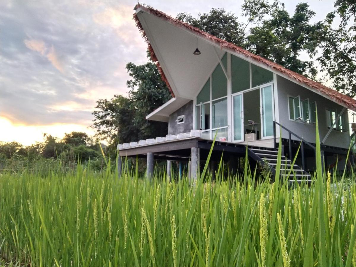 Royal Mountain View Villa Ratchaburi Buitenkant foto