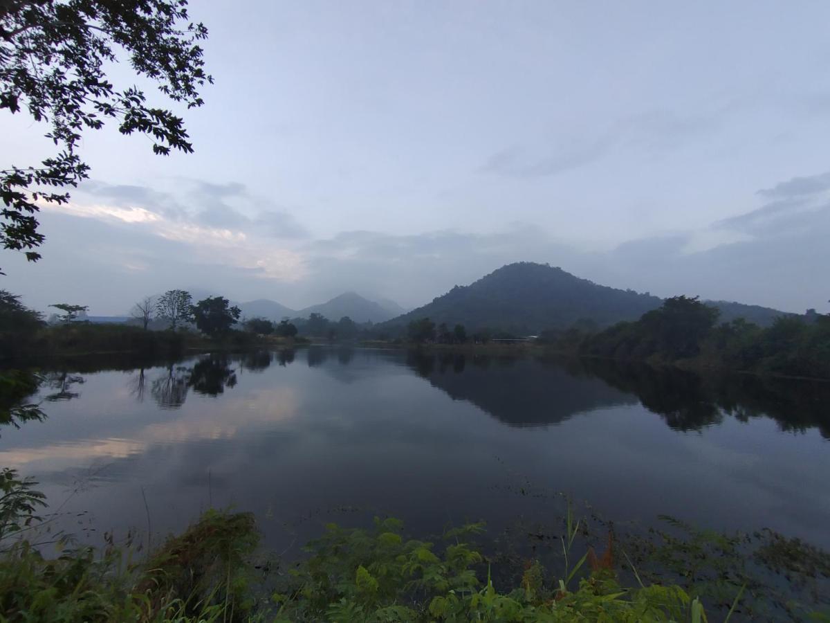 Royal Mountain View Villa Ratchaburi Buitenkant foto