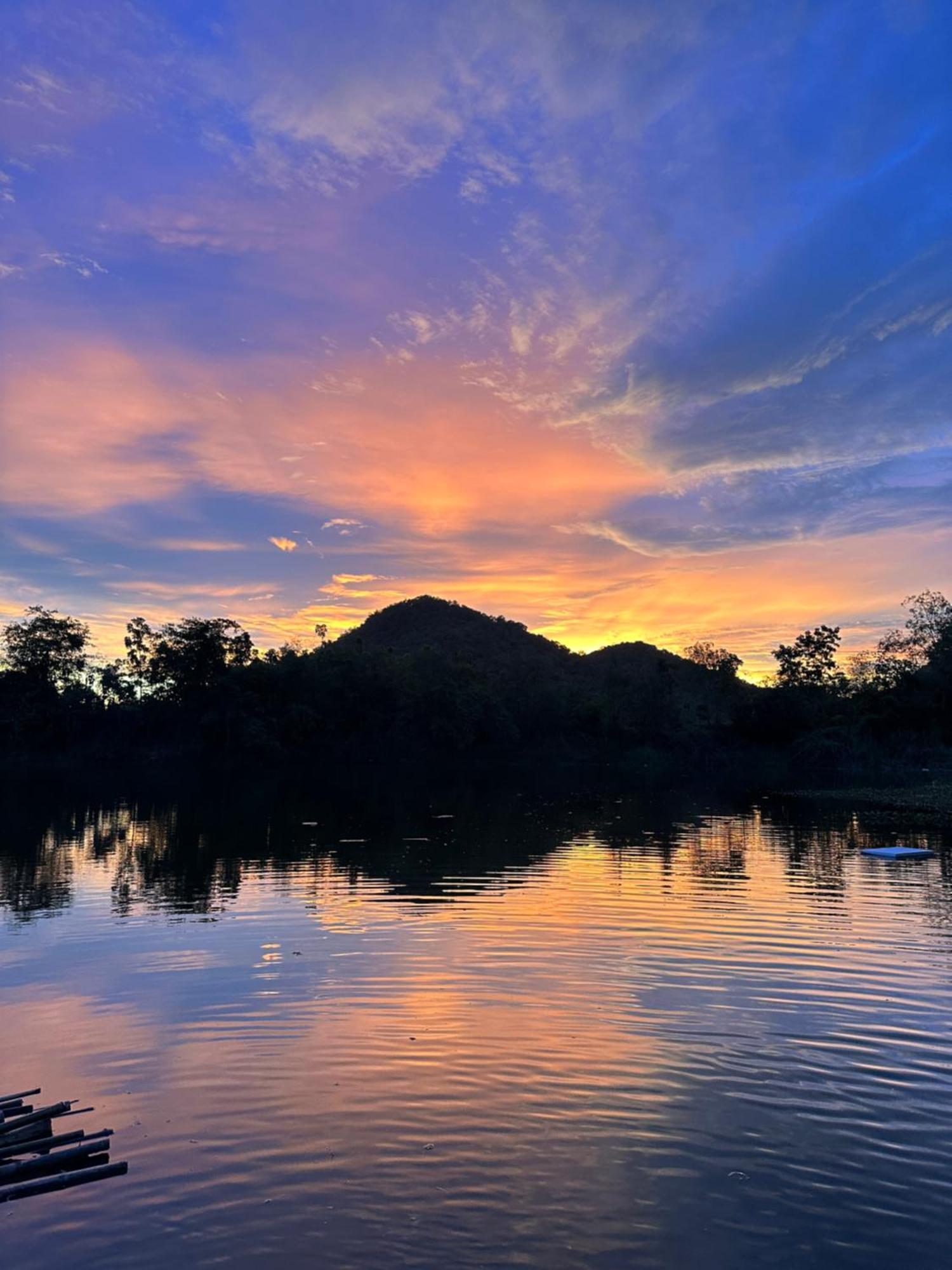 Royal Mountain View Villa Ratchaburi Buitenkant foto
