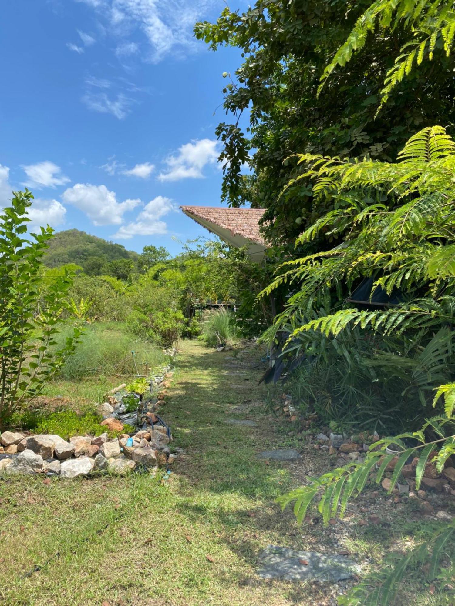 Royal Mountain View Villa Ratchaburi Buitenkant foto